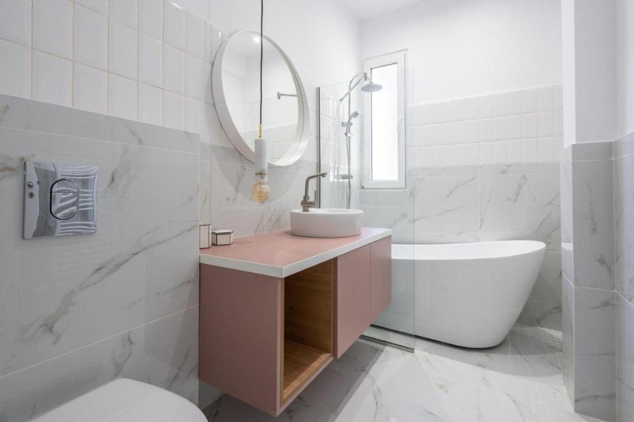 Fabulous Apartament With View In Calea Victoriei ブカレスト エクステリア 写真
